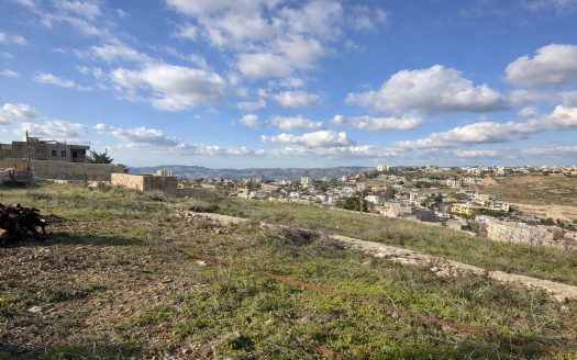 Land for sale in Batloun Chouf