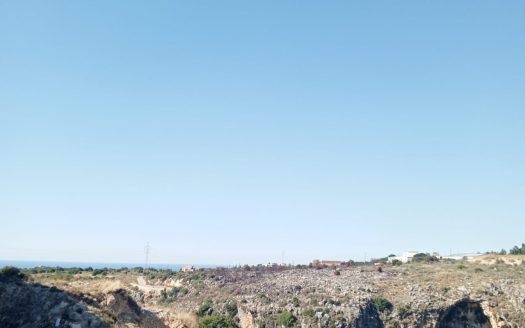 Triplex for sale in Jbeil