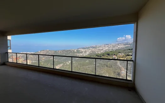 Apartment for sale in Qornet El Hamra