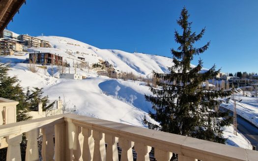 Villa for sale in Faqra