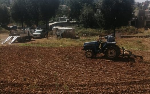Land for sale in Aachqout